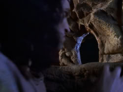 extant_XenaWarriorPrincess_1x07-TheTitans_03305
