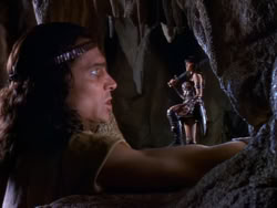 extant_XenaWarriorPrincess_1x07-TheTitans_03326