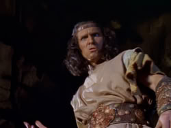 extant_XenaWarriorPrincess_1x07-TheTitans_03410