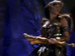 extant_XenaWarriorPrincess_1x07-TheTitans_03415