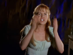 extant_XenaWarriorPrincess_1x07-TheTitans_03428