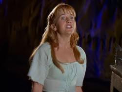 extant_XenaWarriorPrincess_1x07-TheTitans_03432