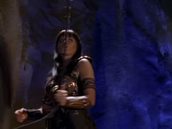 extant_XenaWarriorPrincess_1x07-TheTitans_03448