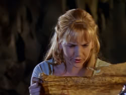 extant_XenaWarriorPrincess_1x07-TheTitans_03502