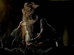extant_XenaWarriorPrincess_1x07-TheTitans_03519