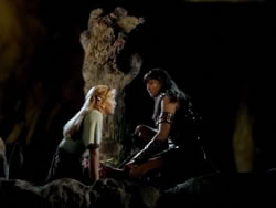 extant_XenaWarriorPrincess_1x07-TheTitans_03524