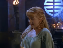 extant_XenaWarriorPrincess_1x07-TheTitans_03572