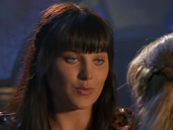 extant_XenaWarriorPrincess_1x07-TheTitans_03627