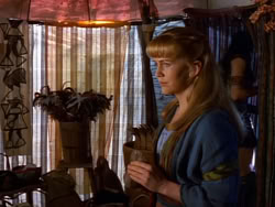 extant_XenaWarriorPrincess_1x08-Prometheus_01074