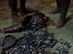 extant_XenaWarriorPrincess_1x08-Prometheus_01973