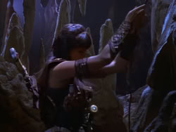 extant_XenaWarriorPrincess_1x08-Prometheus_02861