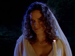 extant_XenaWarriorPrincess_1x09_DeathInChains_0026