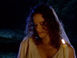 extant_XenaWarriorPrincess_1x09_DeathInChains_0063