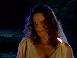 extant_XenaWarriorPrincess_1x09_DeathInChains_0065