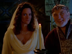 extant_XenaWarriorPrincess_1x09_DeathInChains_0125