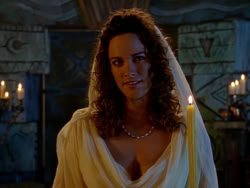 extant_XenaWarriorPrincess_1x09_DeathInChains_0156