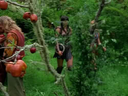 extant_XenaWarriorPrincess_1x09_DeathInChains_0265