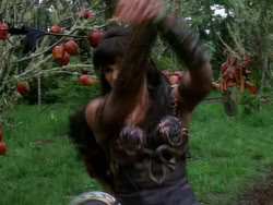 extant_XenaWarriorPrincess_1x09_DeathInChains_0342
