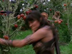 extant_XenaWarriorPrincess_1x09_DeathInChains_0350