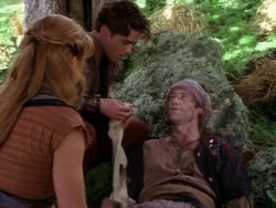 extant_XenaWarriorPrincess_1x09_DeathInChains_0818