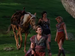 extant_XenaWarriorPrincess_1x09_DeathInChains_1411