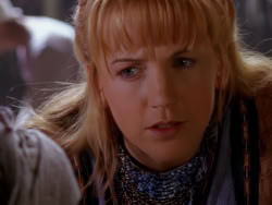 extant_XenaWarriorPrincess_1x09_DeathInChains_1850