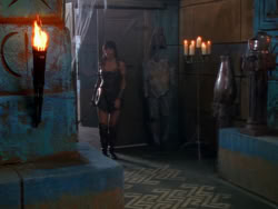 extant_XenaWarriorPrincess_1x09_DeathInChains_1922