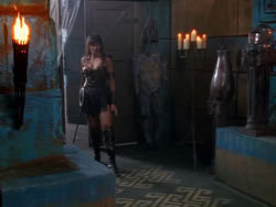 extant_XenaWarriorPrincess_1x09_DeathInChains_1926