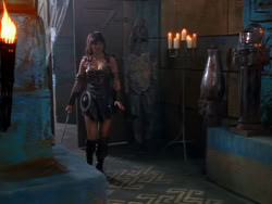 extant_XenaWarriorPrincess_1x09_DeathInChains_1927