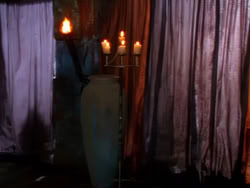 extant_XenaWarriorPrincess_1x09_DeathInChains_1948