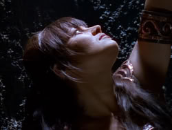 extant_XenaWarriorPrincess_1x09_DeathInChains_2090