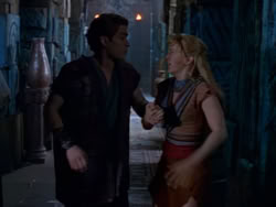 extant_XenaWarriorPrincess_1x09_DeathInChains_2240
