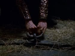 extant_XenaWarriorPrincess_1x09_DeathInChains_2398