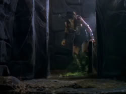extant_XenaWarriorPrincess_1x09_DeathInChains_2407