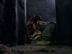 extant_XenaWarriorPrincess_1x09_DeathInChains_2410