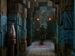 extant_XenaWarriorPrincess_1x09_DeathInChains_2425