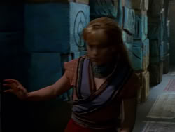 extant_XenaWarriorPrincess_1x09_DeathInChains_2440