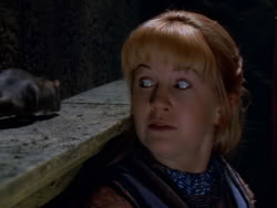 extant_XenaWarriorPrincess_1x09_DeathInChains_2470