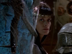 extant_XenaWarriorPrincess_1x09_DeathInChains_2754
