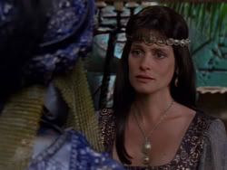 extant_XenaWarriorPrincess_1x09_DeathInChains_3082