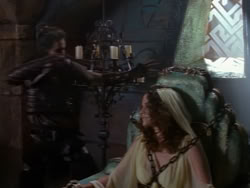 extant_XenaWarriorPrincess_1x09_DeathInChains_3248