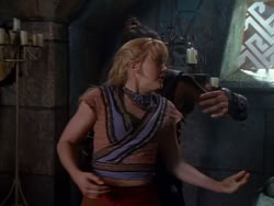 extant_XenaWarriorPrincess_1x09_DeathInChains_3291