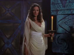 extant_XenaWarriorPrincess_1x09_DeathInChains_3344