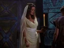 extant_XenaWarriorPrincess_1x09_DeathInChains_3488