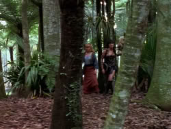 extant_XenaWarriorPrincess_1x10-HoovesAndHarlots_00081