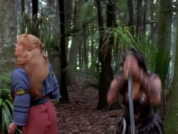 extant_XenaWarriorPrincess_1x10-HoovesAndHarlots_00102