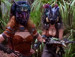 extant_XenaWarriorPrincess_1x10-HoovesAndHarlots_00115