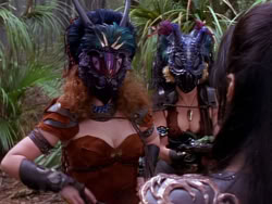 extant_XenaWarriorPrincess_1x10-HoovesAndHarlots_00121