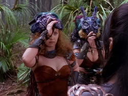 extant_XenaWarriorPrincess_1x10-HoovesAndHarlots_00126