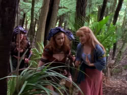 extant_XenaWarriorPrincess_1x10-HoovesAndHarlots_00187